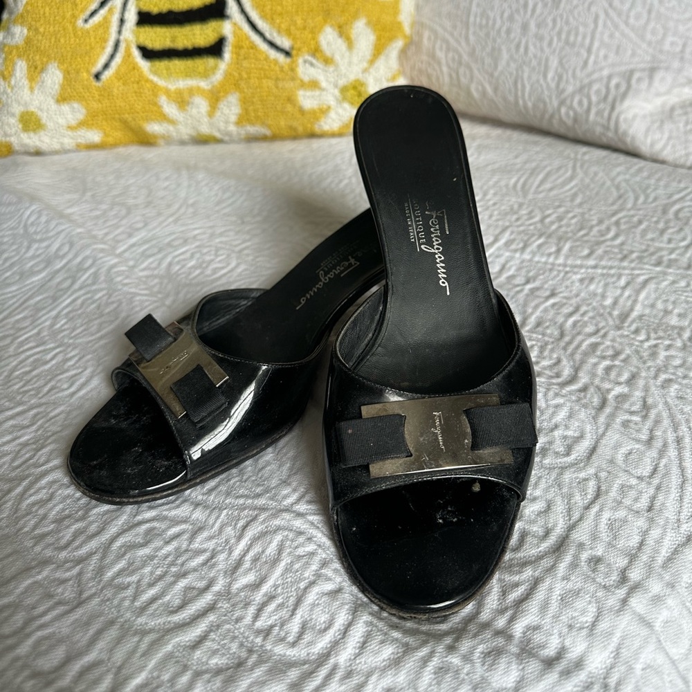 Salvatore Ferragamo Vara Black Heels